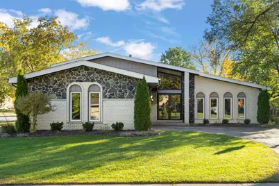 797 Oakwood Drive, Frankfort, IL 60423 - Photo 1