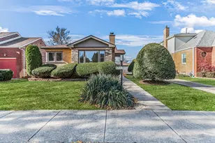 9716 S Harding Ave, Evergreen Park, IL 60805 - Photo 1