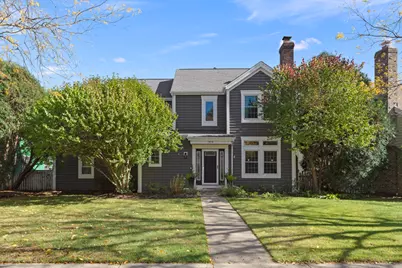 970 Mount Vernon Drive, Grayslake, IL 60030 - Photo 1