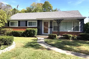 625 S Yale Ave, Addison, IL 60101 - Photo 1