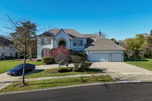 2015 Tree Farm Ct, Buffalo Grove, IL 60089 - Photo 1