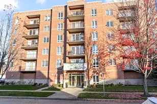 501 Alles St, Des Plaines, IL 60016 - Photo 1