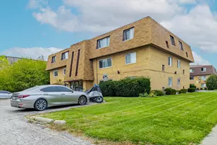 10440 Natoma Ave, Chicago Ridge, IL 60415 - Photo 1