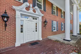 511 Coventry Ln, Crystal Lake, IL 60014 - Photo 1