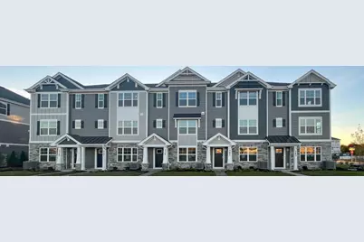 445 Lakeshore Court, Saint Charles, IL 60174 - Photo 1