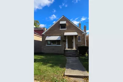 9755 S Maryland Avenue, Chicago, IL 60628 - Photo 1