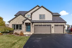 6216 Schaumburg Ln, Roscoe, IL 61073 - Photo 1