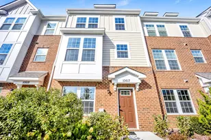 10617 Owain Wy, Orland Park, IL 60462 - Photo 1