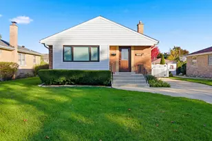 7448 W Jonquil Terrace, Niles, IL 60714 - Photo 1