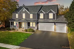495 John Marshall Ln, Sycamore, IL 60178 - Photo 1