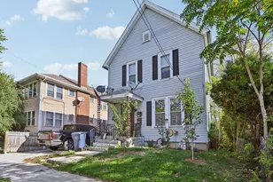 215 S Park Ave, Waukegan, IL 60085 - Photo 1