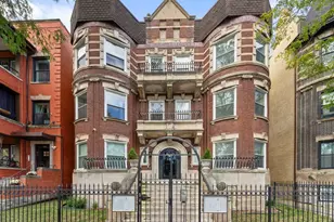 4520 S King Dr, Chicago, IL 60653 - Photo 1