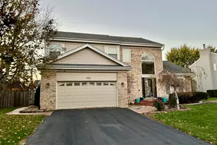 620 Old Oak Cir, Algonquin, IL 60102 - Photo 1