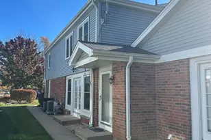 2024 N Old Hicks Rd, Palatine, IL 60074 - Photo 1