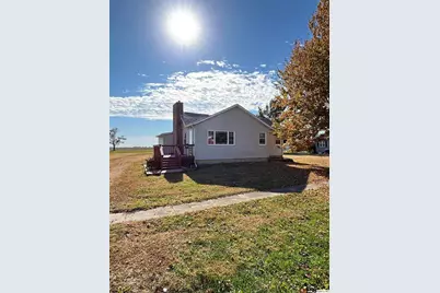 41 Main Street, Carthage, IL 62321 - Photo 1