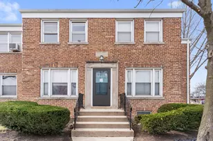 2204 S 9th Ave, Broadview, IL 60155 - Photo 1