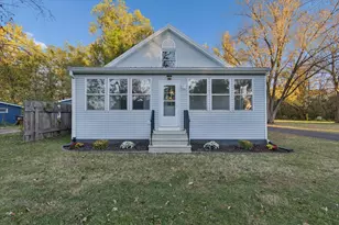 303 S Ferry St, Rockton, IL 61072 - Photo 1