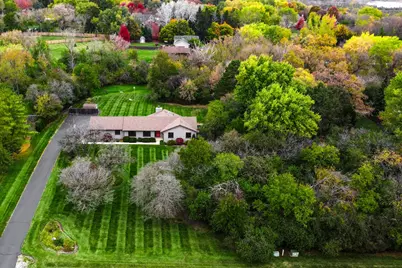 15860 W Thornapple Lane, Gurnee, IL 60031 - Photo 1