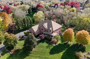 39716 Orchard Bluff Ln, Wadsworth, IL 60083 - Photo 1