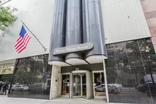 777 N Michigan Ave, Chicago, IL 60611 - Photo 1