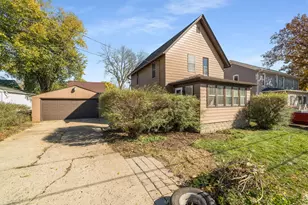 145 Gladys Ct, Belvidere, IL 61008 - Photo 1