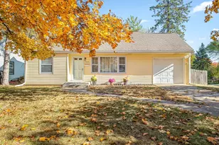 1024 21st St, Rockford, IL 61108 - Photo 1