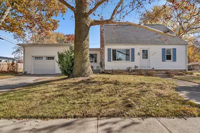 1301 Union Street, Morris, IL 60450 - Photo 1