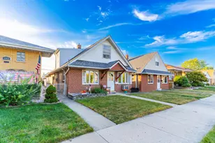 6046 S Melvina Ave, Chicago, IL 60638 - Photo 1