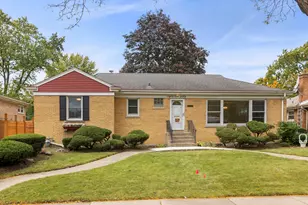 8950 Ewing Ave, Evanston, IL 60203 - Photo 1