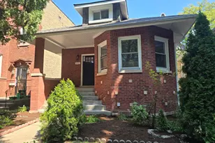 5423 N Sawyer Ave, Chicago, IL 60625 - Photo 1