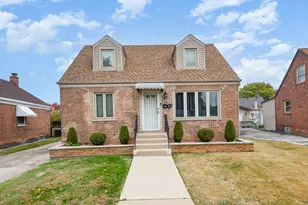 6415 S Leclaire Ave, Chicago, IL 60638 - Photo 1