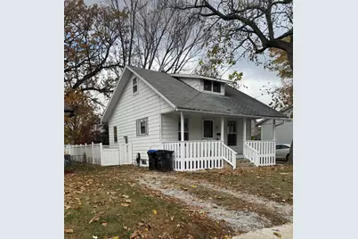 1005 S Lee Street, Bloomington, IL 61701 - Photo 1