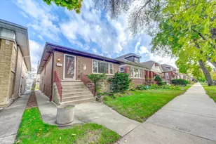 5119 N Tripp Ave, Chicago, IL 60630 - Photo 1