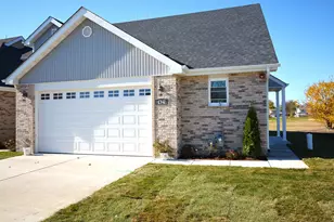 7421 Covington Place, Justice, IL 60458 - Photo 1