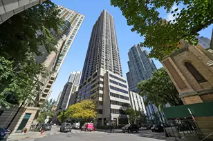 30 E Huron St, Chicago, IL 60611 - Photo 1