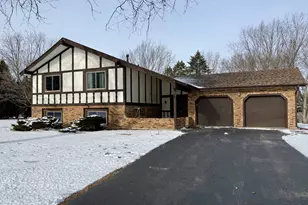 4N522 Faireno Dr, Elburn, IL 60119 - Photo 1