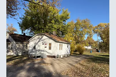 238 N Fairmont Avenue, Kankakee, IL 60901 - Photo 1