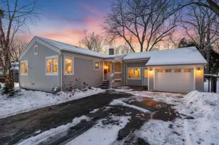 4426 Florence Ave, Downers Grove, IL 60515 - Photo 1