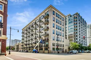 1801 S Michigan Ave, Chicago, IL 60616 - Photo 1