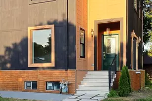 5936 W Maple Ave, Berkeley, IL 60163 - Photo 1