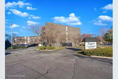 9820 S Pulaski Road #314, Oak Lawn, IL 60453 - Photo 1