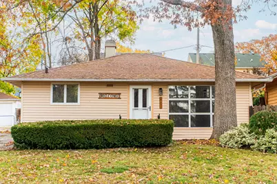 1826 S 3rd Place, Saint Charles, IL 60174 - Photo 1