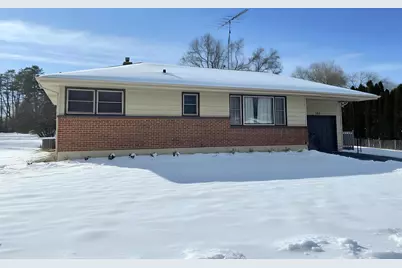 125 Arthur Drive, Woodstock, IL 60098 - Photo 1