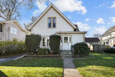 644 Oak Avenue, Aurora, IL 60506 - Photo 1