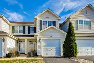 1325 Remington Dr, Volo, IL 60020 - Photo 1