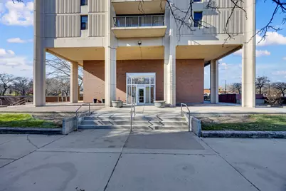 2901 S Michigan Avenue #908, Chicago, IL 60616 - Photo 1