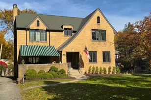 219 E St Charles Rd, Elmhurst, IL 60126 - Photo 1