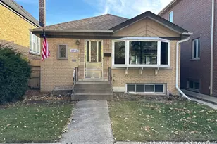 3711 N Newland Ave, Chicago, IL 60634 - Photo 1