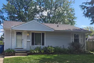 367 E Lincoln Ave, Glendale Heights, IL 60139 - Photo 1