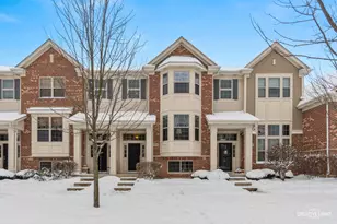 0N068 Forsythe Ct, Winfield, IL 60190 - Photo 1